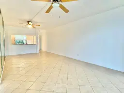 Picture of 6928 Briarlake Circle 104, Palm Beach Gardens, FL 33418