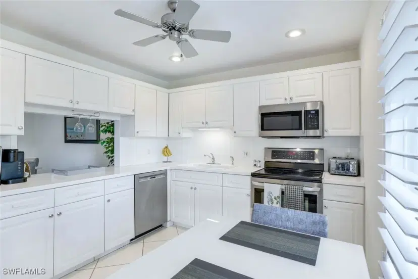 Picture of 35 Glades Blvd 1502, Naples FL 34112
