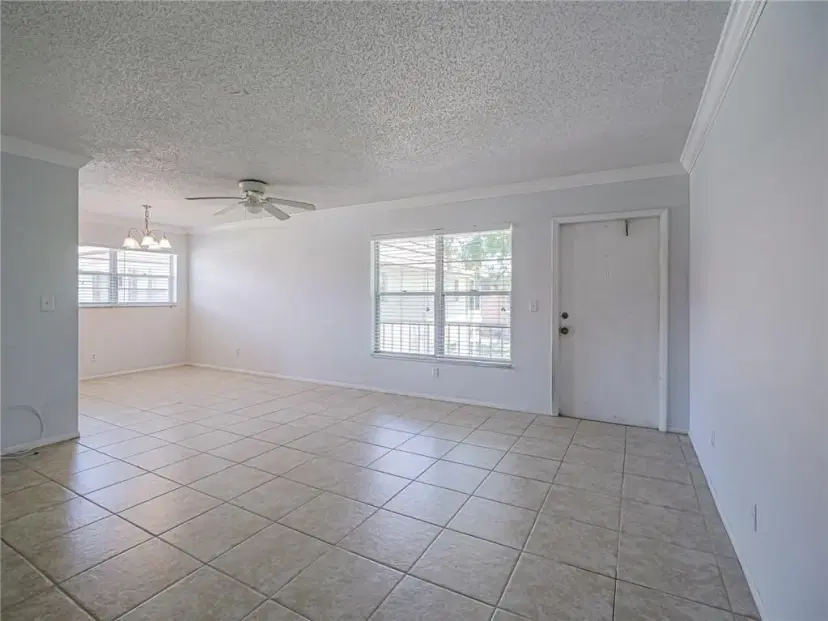 Picture of 28 Pine Arbor Lane 206, Vero Beach FL 32962
