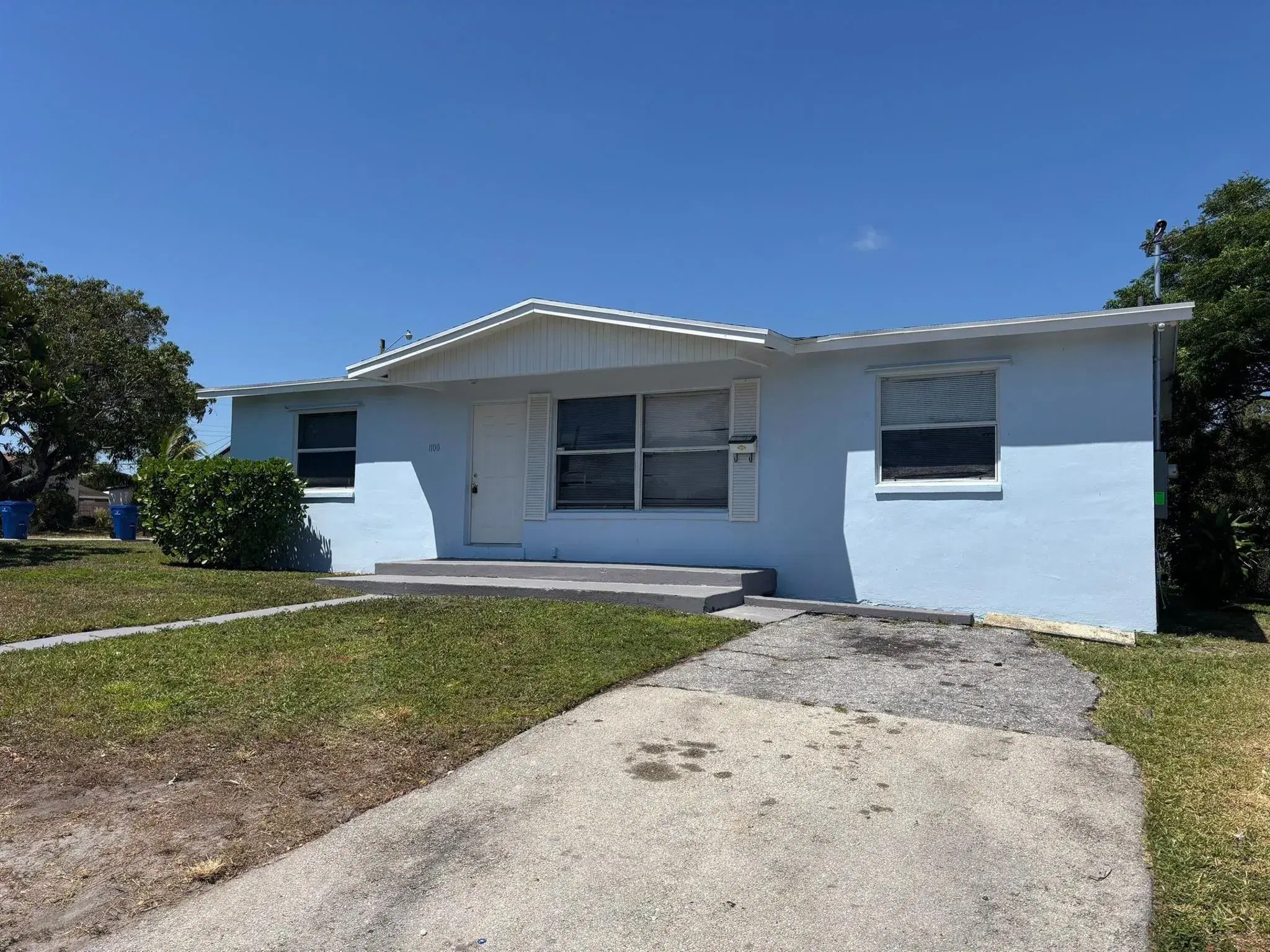 Picture of 1100 W 25Th Street, Riviera Beach, FL 33404