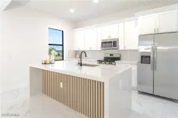 Picture of 1407 NE 5Th Ave, Cape Coral, FL 33909