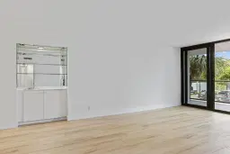Picture of 3440 S Ocean Boulevard 107S, Palm Beach, FL 33480