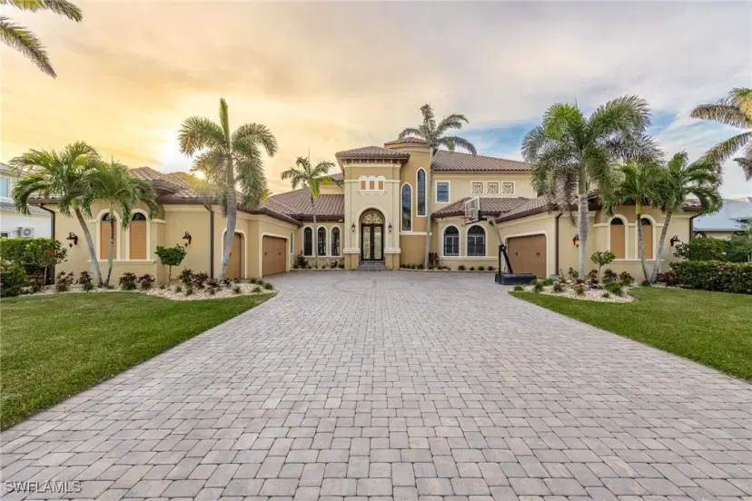Picture of 12611 Apopka Ct, North Fort Myers FL 33903