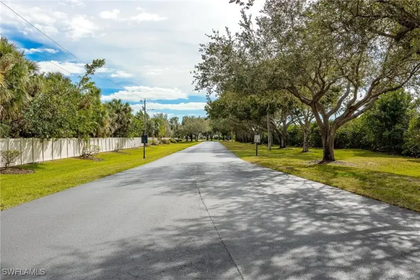 Picture of 12611 Apopka Ct, North Fort Myers FL 33903