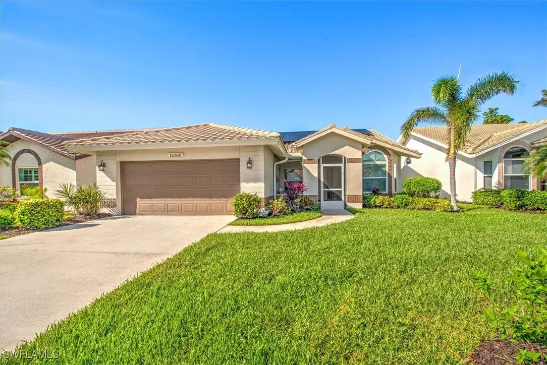 Picture of 16268 Kelly Woods Dr, Fort Myers, FL 33908