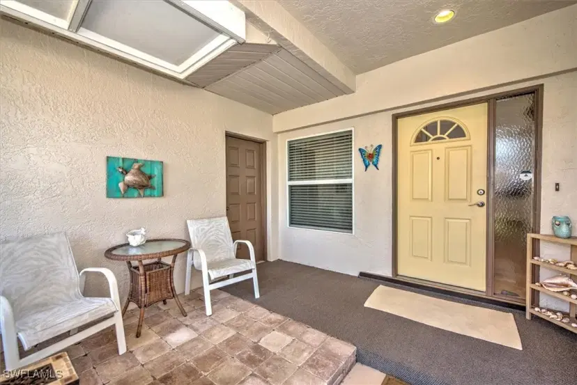 Picture of 16268 Kelly Woods Dr, Fort Myers FL 33908