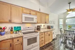 Picture of 16268 Kelly Woods Dr, Fort Myers, FL 33908
