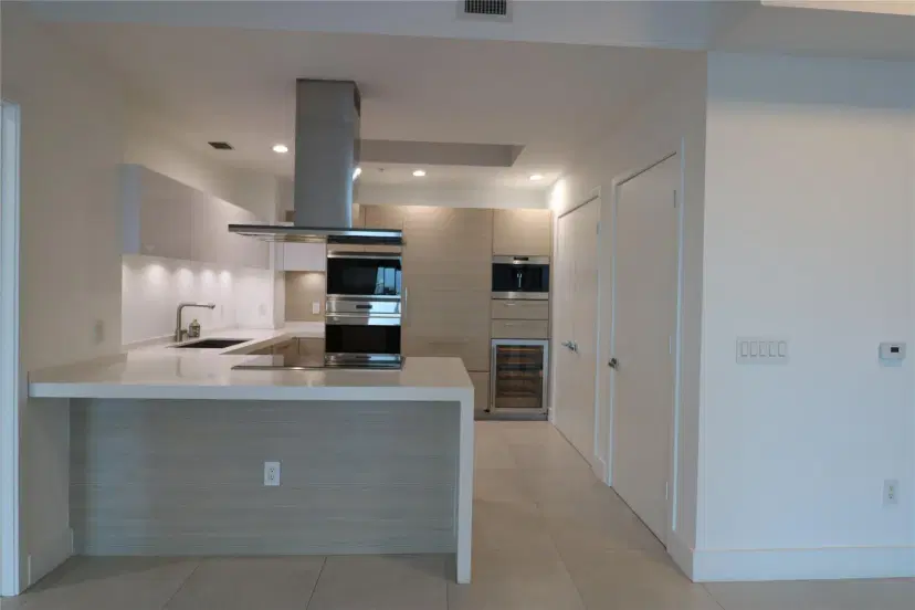 Picture of 17301 Biscayne Blvd Lph 8, Aventura FL 33160