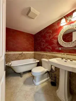 Picture of 7653 NW 79 Avenue 110, Tamarac, FL 33321