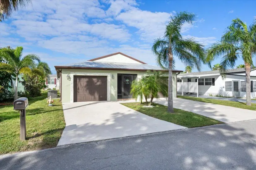 Picture of 55 Golf Drive, Port St Lucie FL 34952