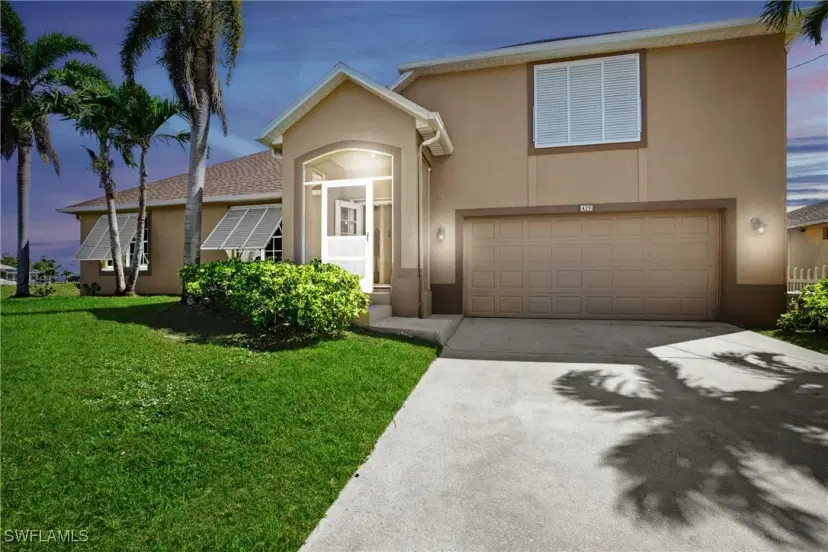 Picture of 429 NE 17Th Pl, Cape Coral FL 33909