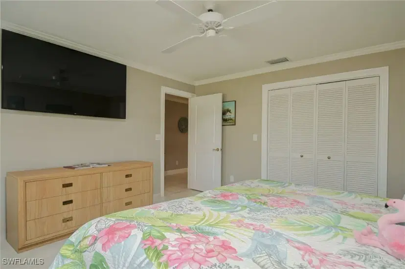 Picture of 700 106Th Ave N, Naples FL 34108
