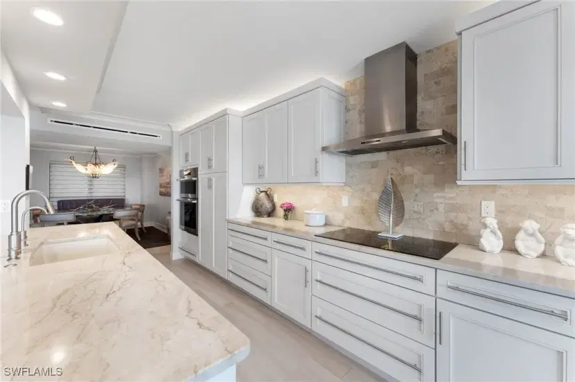 Picture of 4401 Gulf Shore Blvd N 1708, Naples FL 34103