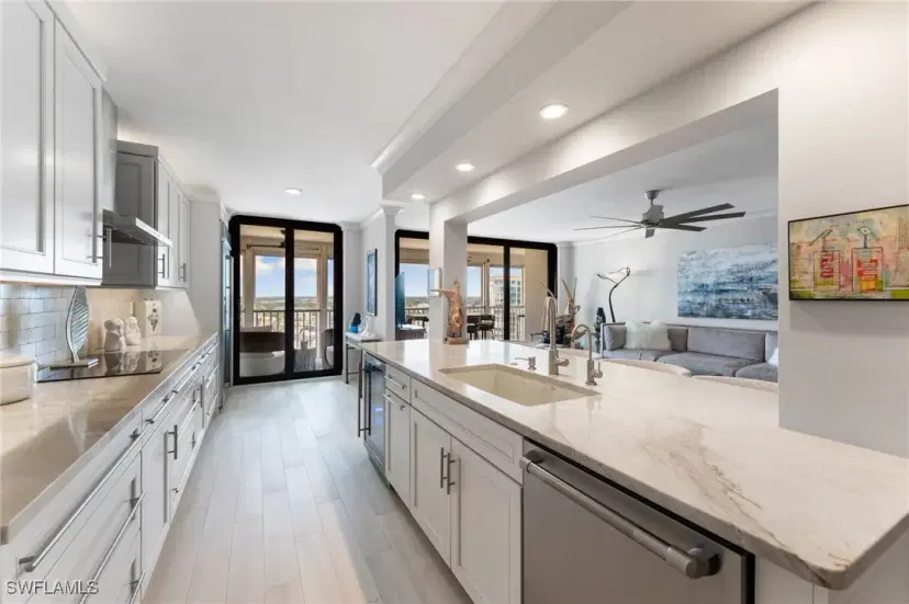 Picture of 4401 Gulf Shore Blvd N 1708, Naples FL 34103