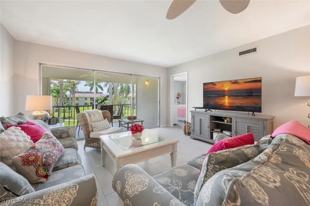 Picture of 351 Charlemagne Blvd 207C, Naples, FL 34112