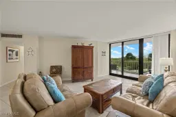 Picture of 440 Seaview Ct 308, Marco Island, FL 34145