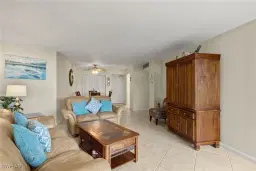 Picture of 440 Seaview Ct 308, Marco Island, FL 34145