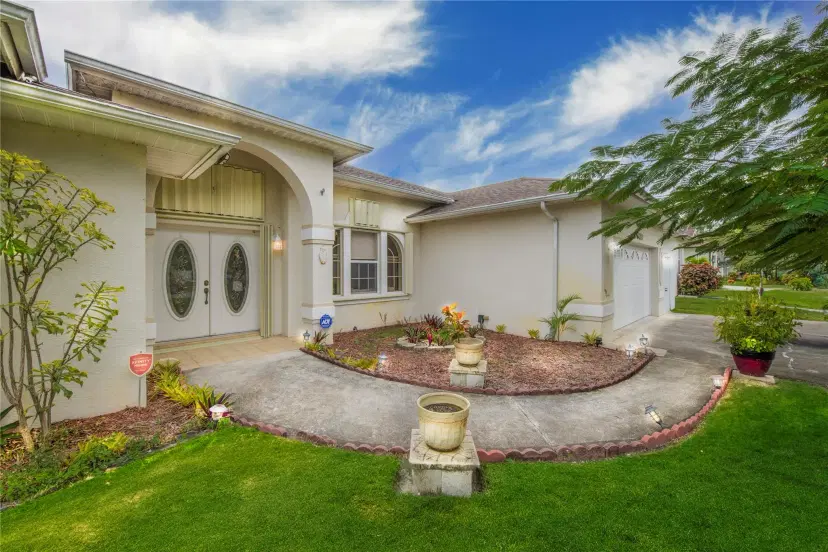 Picture of 6416 NW Friendly Cir, Port St Lucie FL 34983