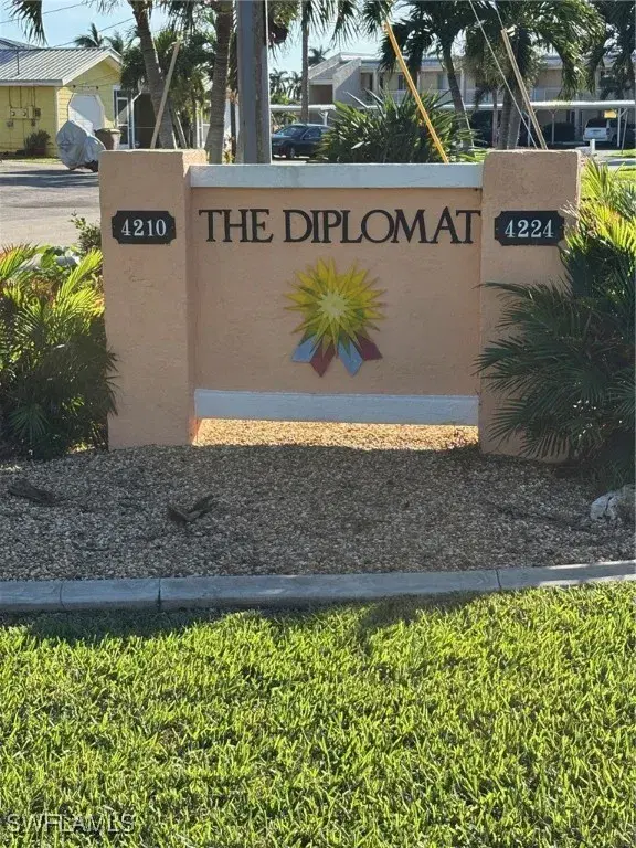 Picture of 4210 SE 19Th Ave 2J, Cape Coral FL 33904
