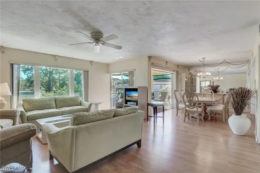 Picture of 115 Georgetown Blvd 115, Naples FL 34112