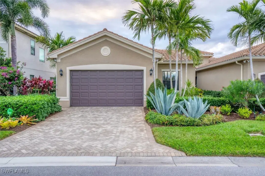 Picture of 11792 Meadowrun Cir, Fort Myers, FL 33913