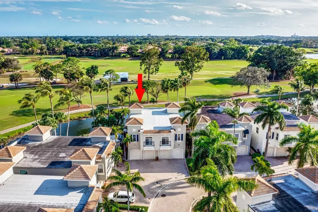 Picture of 301 Resort Lane, Palm Beach Gardens, FL 33418