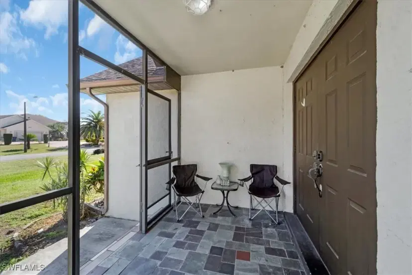 Picture of 321 Cleveland Ave, Lehigh Acres FL 33936