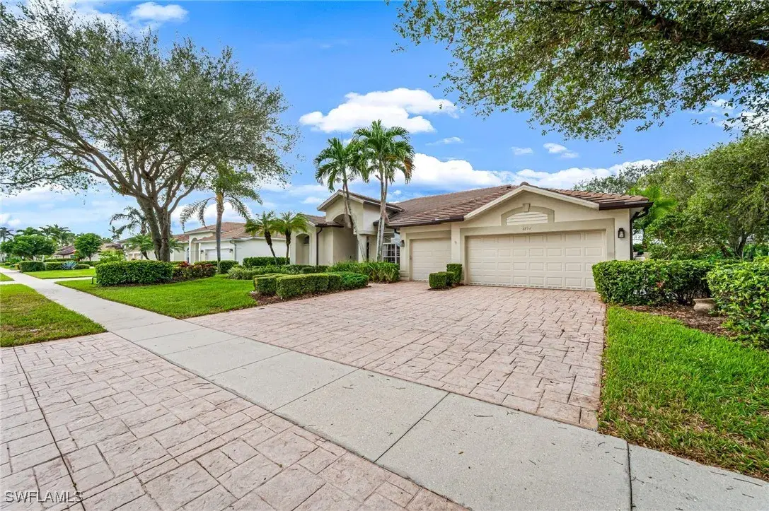 Picture of 8894 Lely Island Cir, Naples, FL 34113