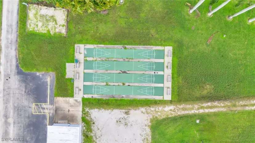 Picture of 44 Dogwood Way, Fort Myers FL 33908