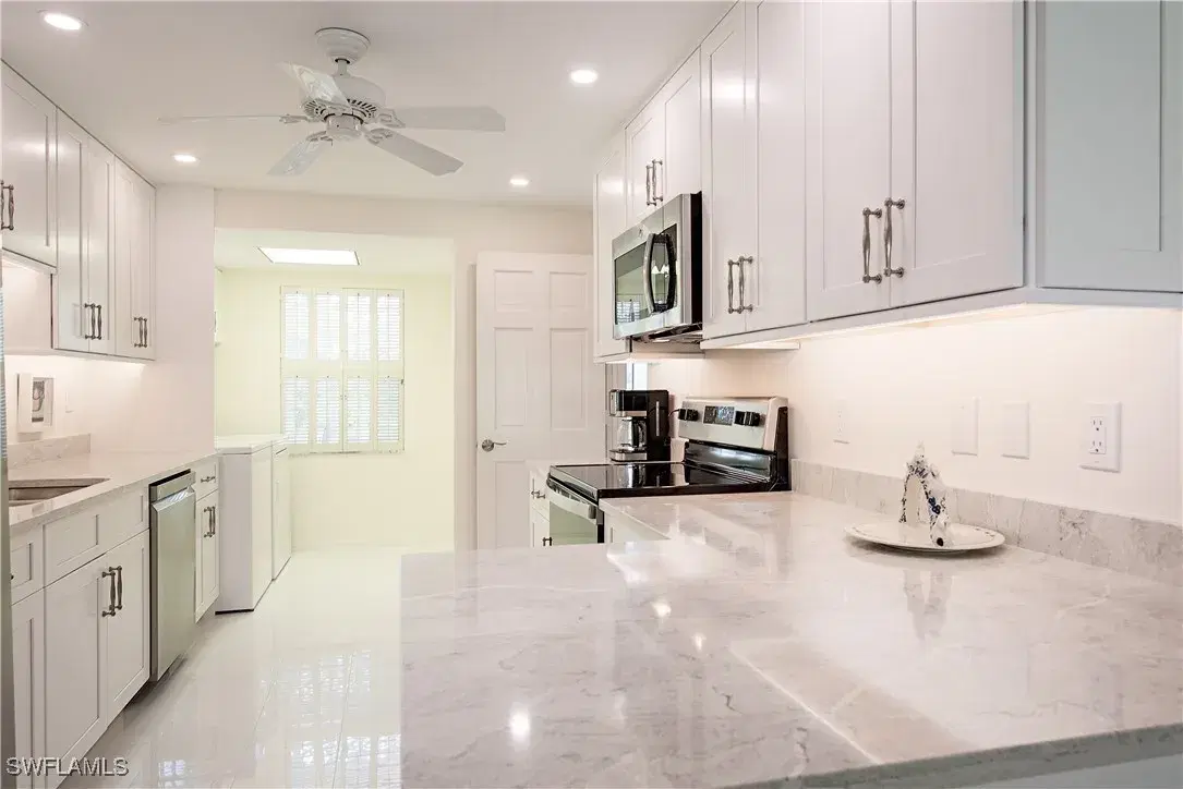 Picture of 4155 Crayton Rd 109, Naples, FL 34103