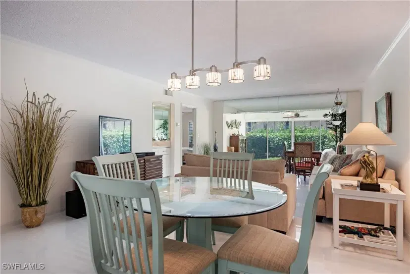 Picture of 4155 Crayton Rd 109, Naples FL 34103