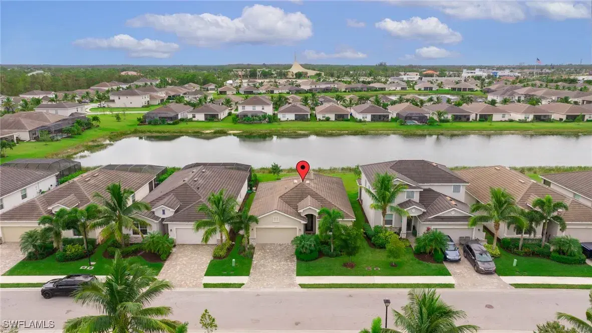 Picture of 4137 Lemongrass Dr, Fort Myers, FL 33916