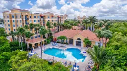Picture of 1200 Scotia Drive 508, Hypoluxo, FL 33462
