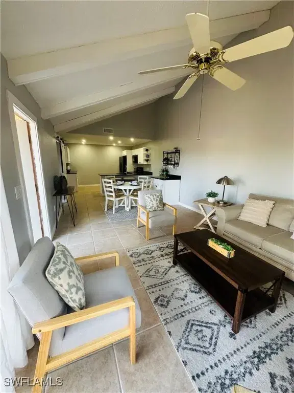 Picture of 6402 Royal Woods Dr, Fort Myers, FL 33908