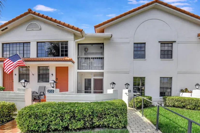 Picture of 9640 Pavarotti Terrace 102, Boynton Beach FL 33437
