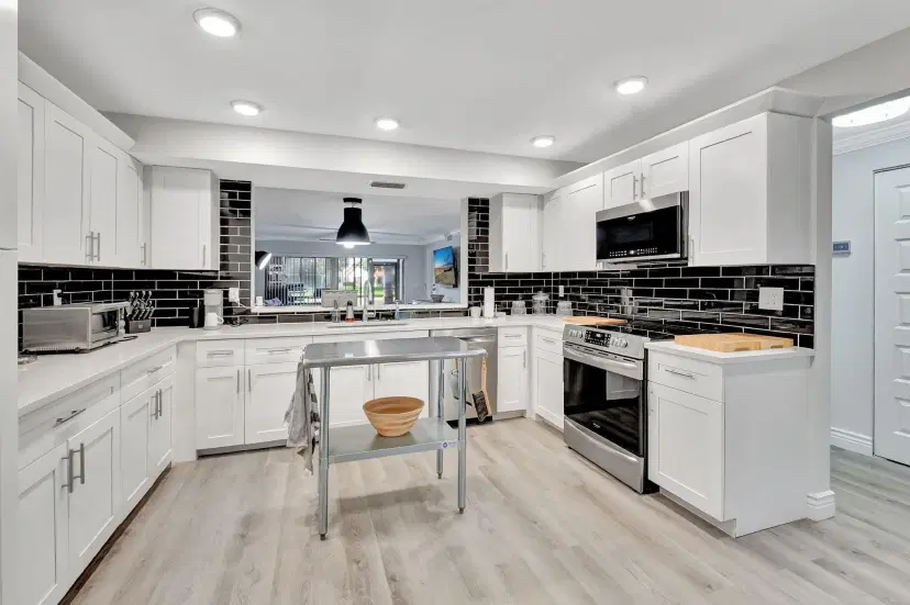 Picture of 9640 Pavarotti Terrace 102, Boynton Beach FL 33437