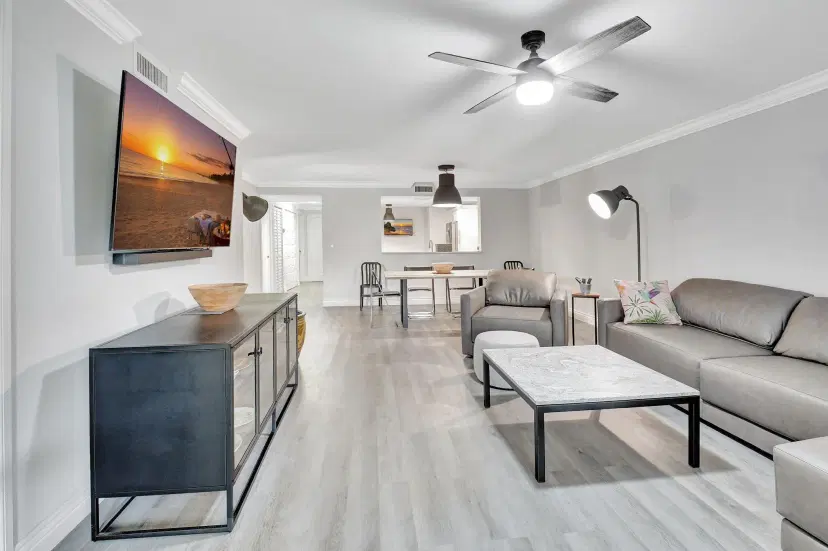 Picture of 9640 Pavarotti Terrace 102, Boynton Beach FL 33437