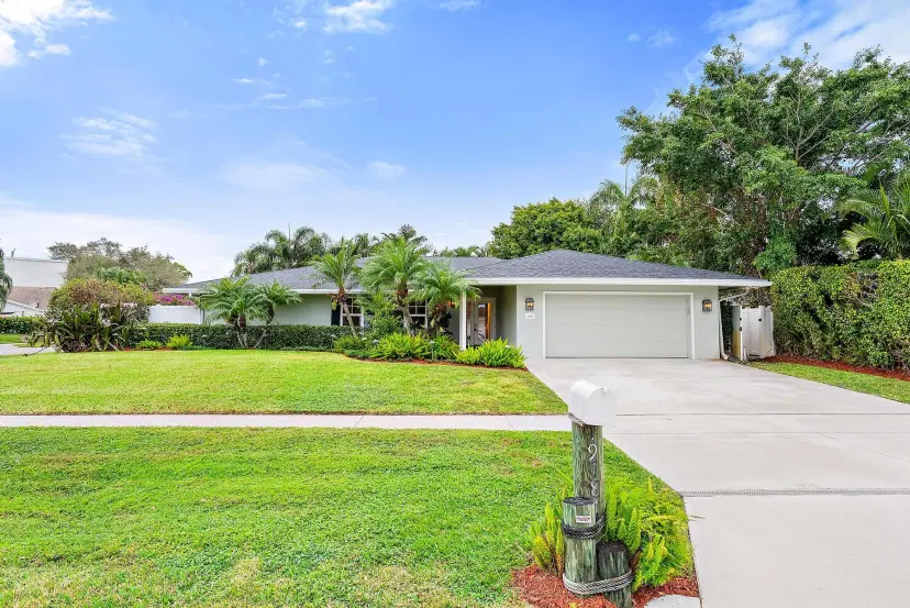Picture of 19787 Hibiscus Drive, Jupiter FL 33469