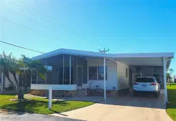Picture of 556 Freedom St, North Fort Myers, FL 33917