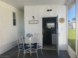 Picture of 556 Freedom St, North Fort Myers, FL 33917