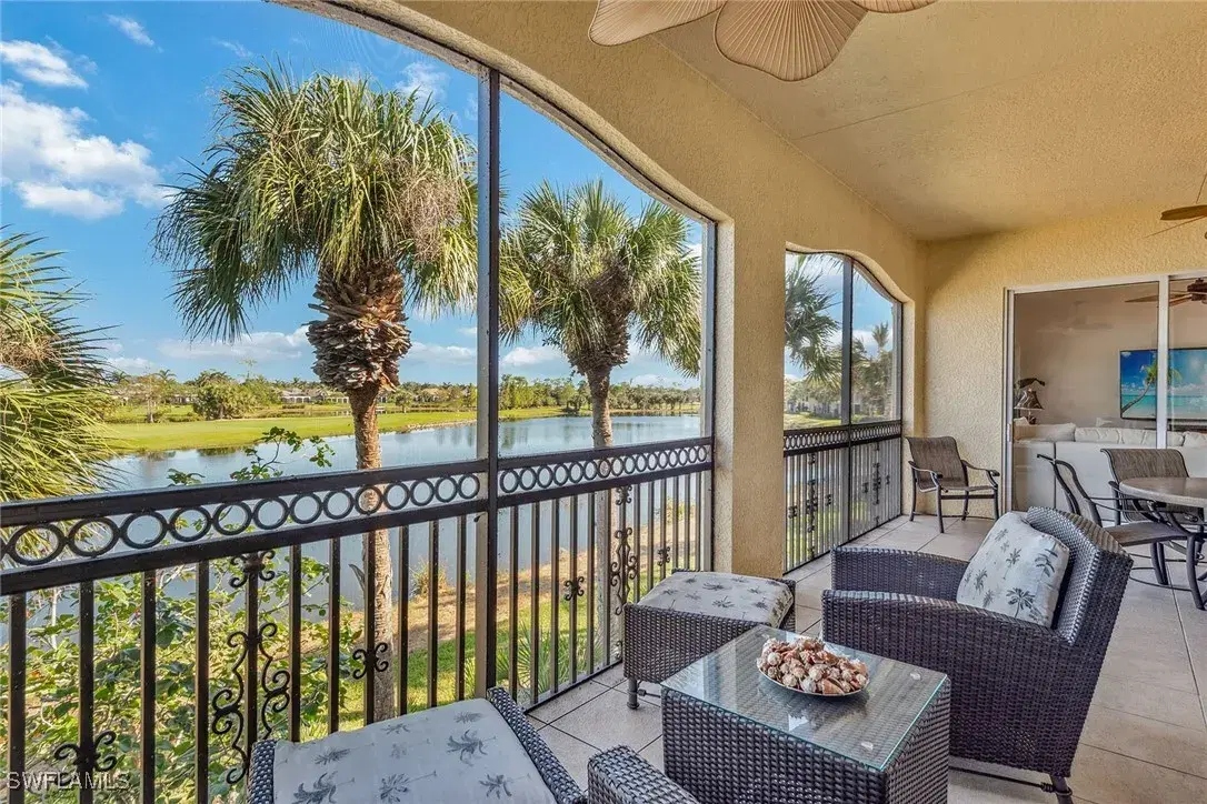 Picture of 3725 Montreux Ln 204, Naples, FL 34114