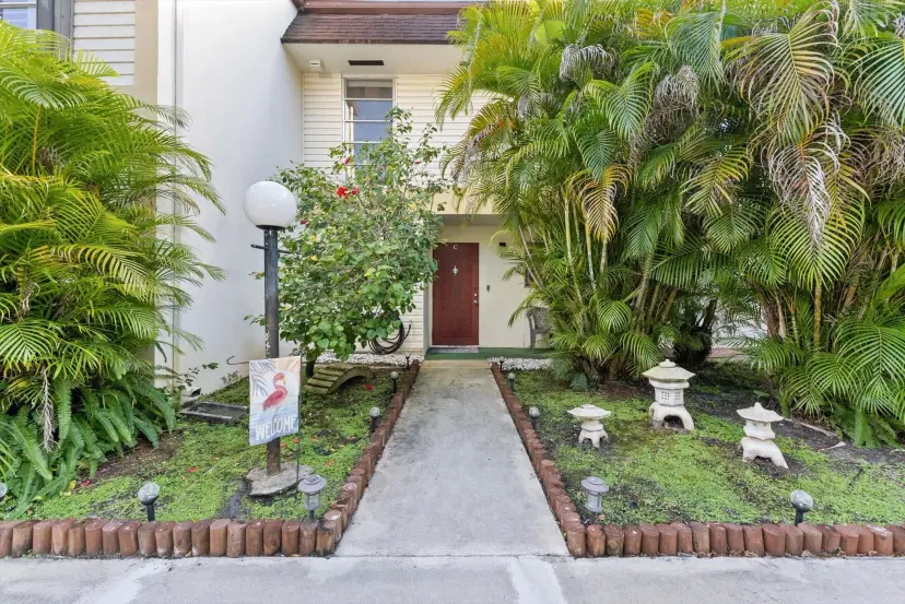 Picture of 3320 Simms St 11C, Hollywood FL 33021