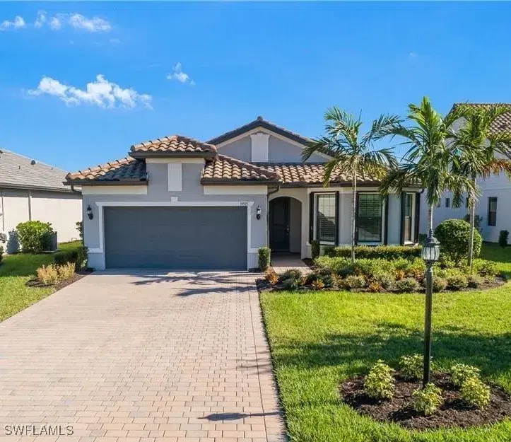 Picture of 19515 Utopia Ln, Estero FL 33928