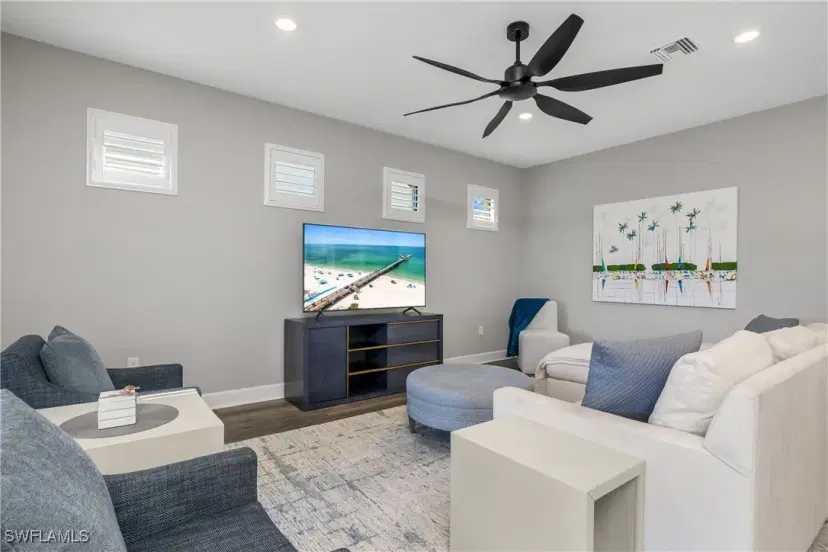 Picture of 19515 Utopia Ln, Estero FL 33928