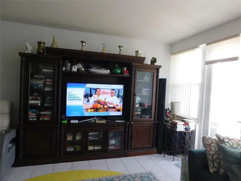 Picture of 3200 Ne 36 521, Fort Lauderdale FL 33308