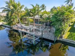 Picture of 1919 Everest Pkwy, Cape Coral, FL 33904