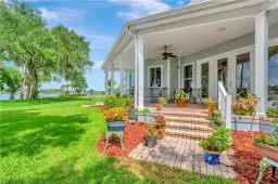 Picture of 16470 Oakview Cir, Alva, FL 33920
