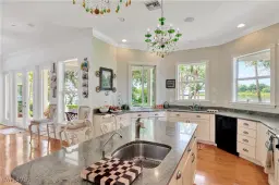 Picture of 16470 Oakview Cir, Alva, FL 33920