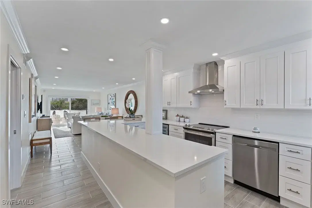 Picture of 1208 Edington Pl E103, Marco Island, FL 34145