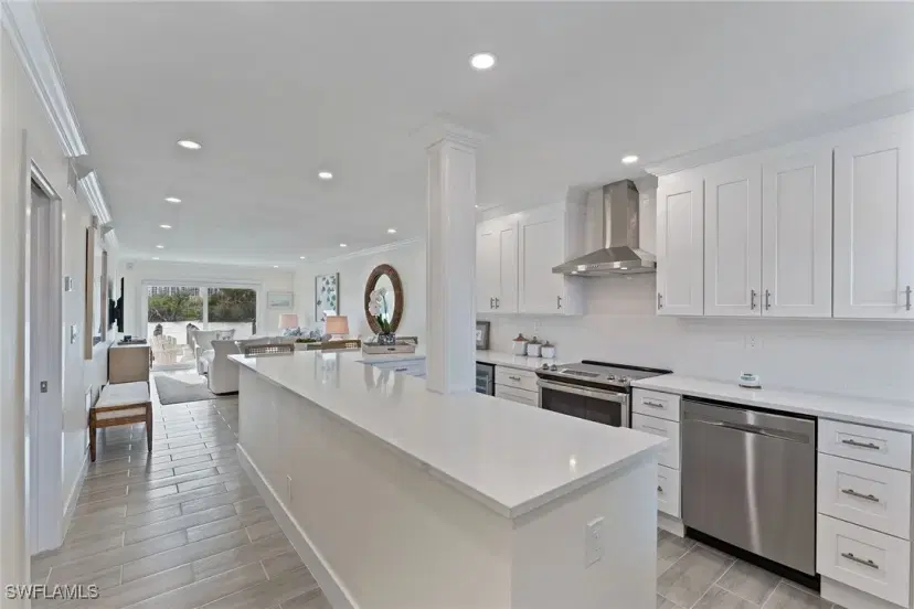 Picture of 1208 Edington Pl E103, Marco Island FL 34145